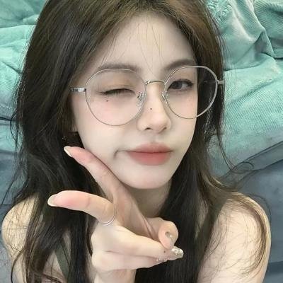 闪婚后，亿万总裁掐腰宠